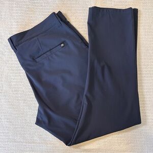 Travis Matthew Men's Size 34 Golf Pants Navy lightweight performance office READ